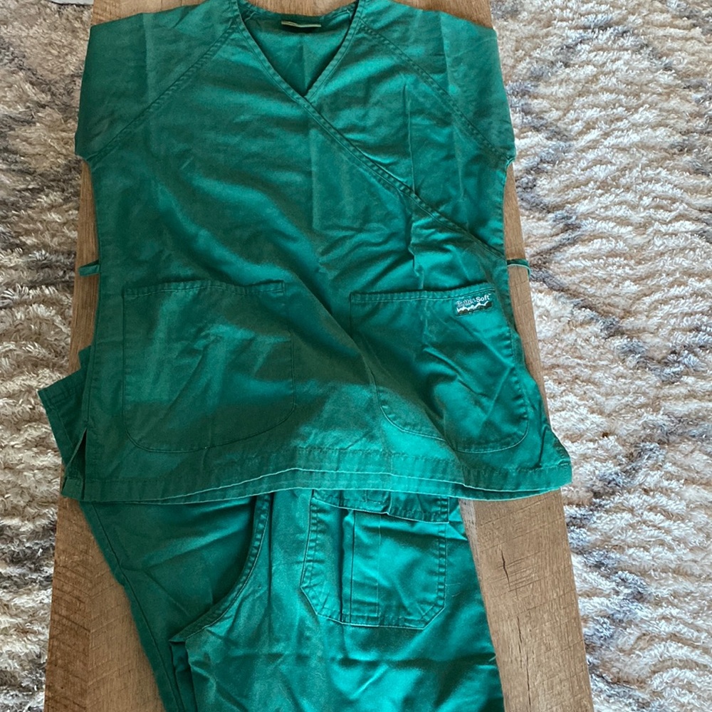 Butter Soft Scrub Set